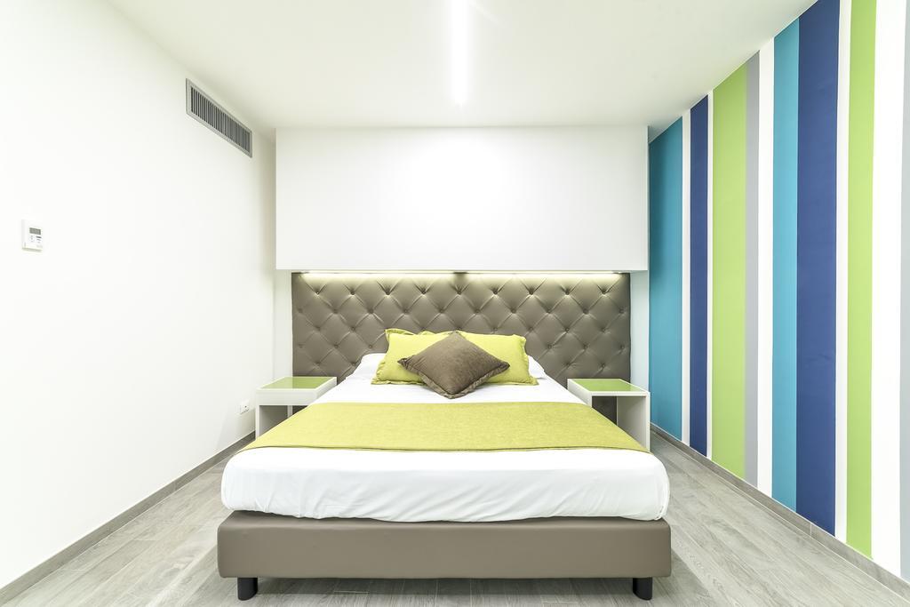 Hotel Tenda Rossa Marina Di Carrara Eksteriør billede