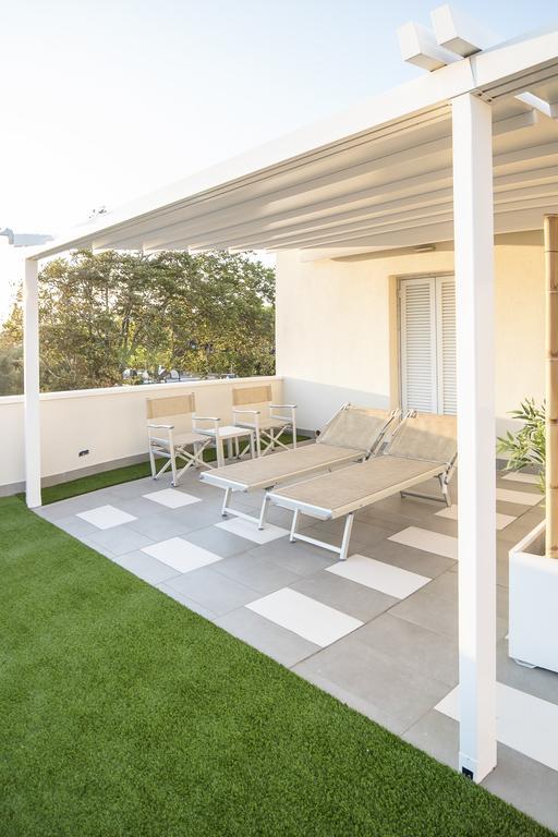 Hotel Tenda Rossa Marina Di Carrara Eksteriør billede