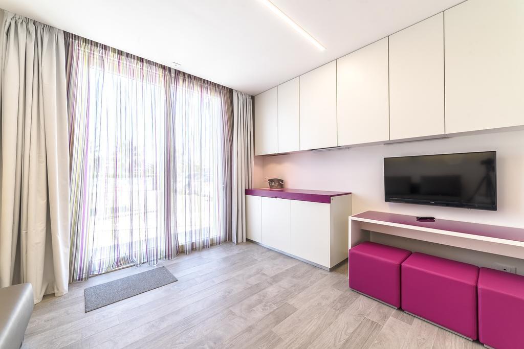 Hotel Tenda Rossa Marina Di Carrara Eksteriør billede